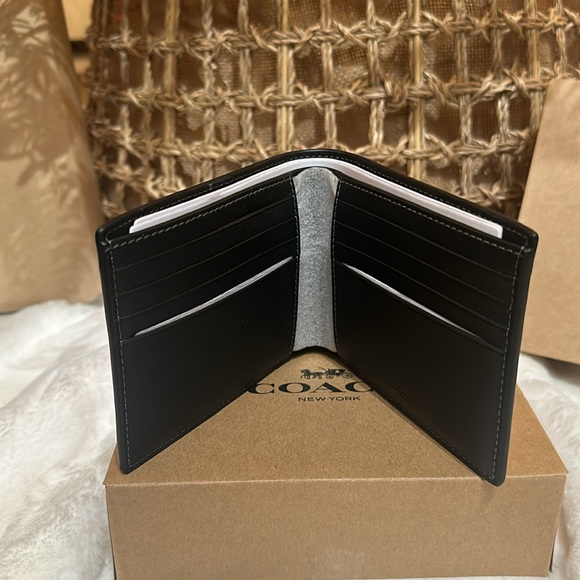 Coach wallet with star print - Picture 2 of 6